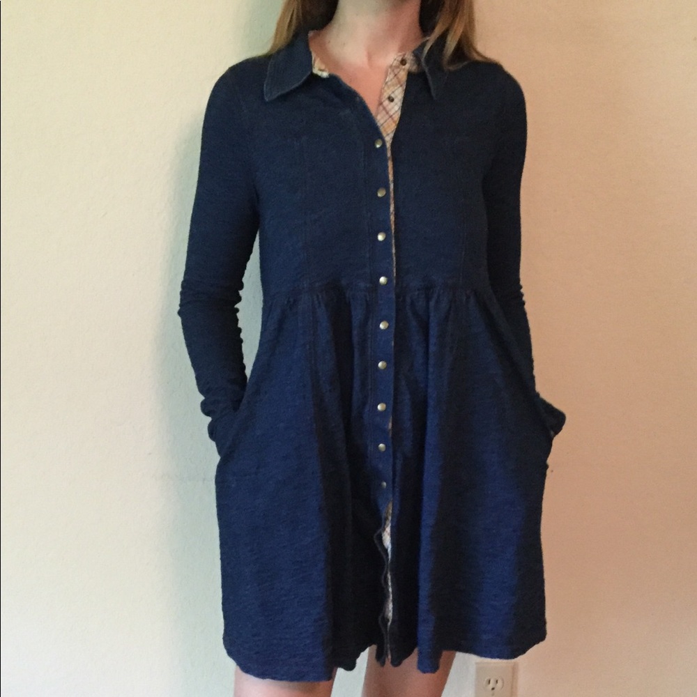 🦋🌎FREE PEOPLE DENIM DRESS SHORT POCKETS SZ XS🦋